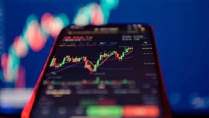 2 cryptocurrencies to reach $50 billion market cap in September