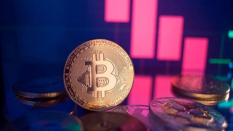 Bitcoin price is set to ‘crash and produce one major low’