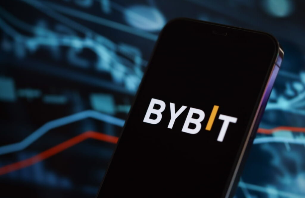 Bybit P2P announces a gifting event with a 100,000 USDT prize pool