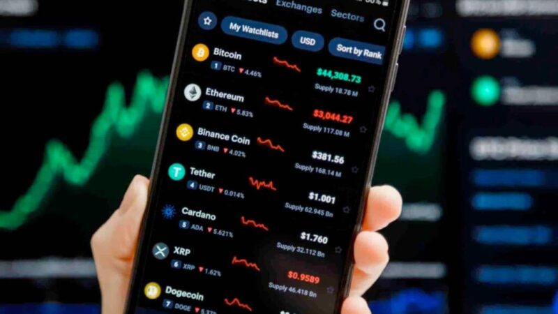 2 cryptocurrencies to reach a $100 billion market cap in 2025