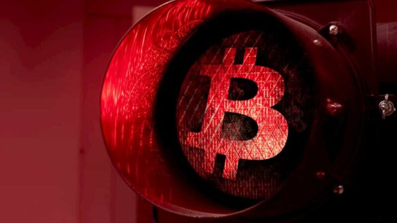 Bitcoin could collapse to $78,000 warns crypto expert