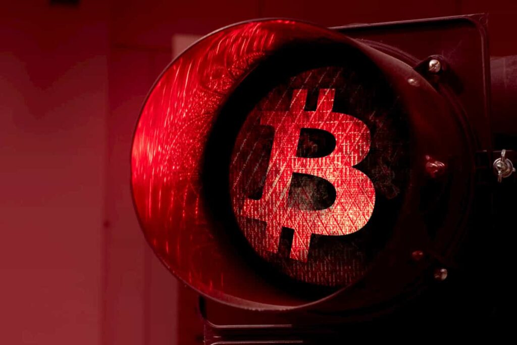 Bitcoin could collapse to $78,000 warns crypto expert