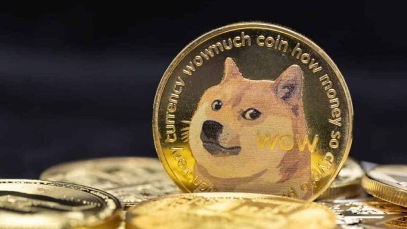 Analyst sees significant upside for DOGE, with a ‘long way to go’ in its bull run