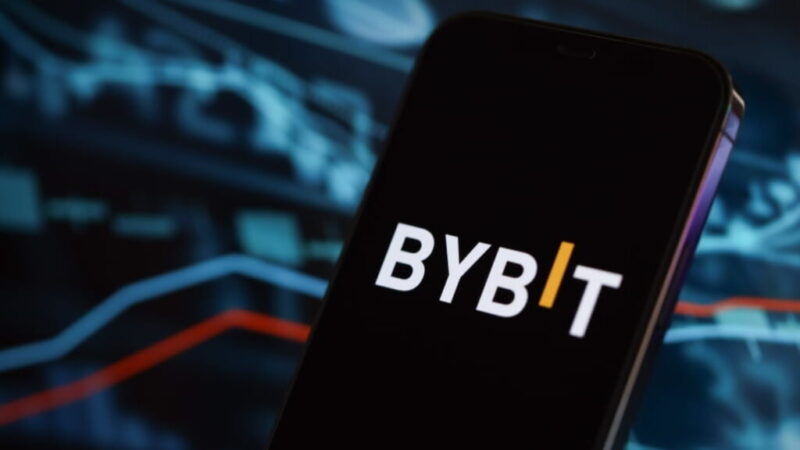 Bybit announces a Valentine’s Day deal with 14% cashback for Bybit Card holders