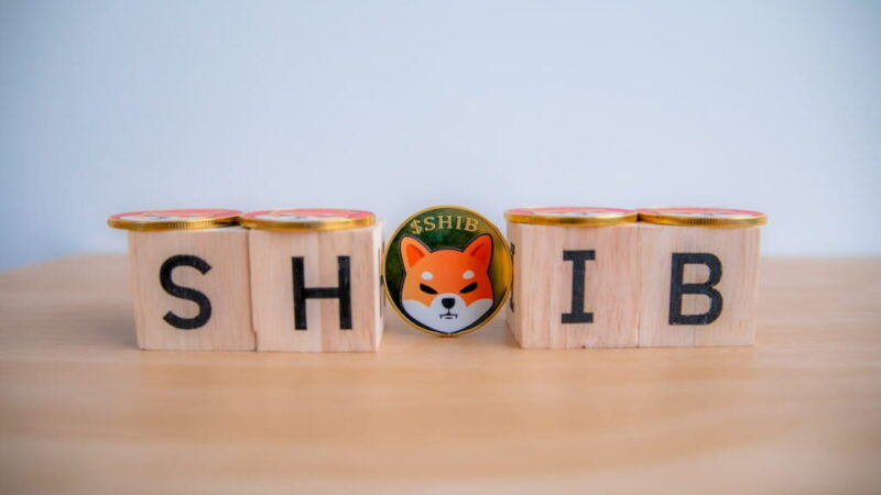 Shiba Inu hits 1.5 million holders; Is a SHIB surge imminent?