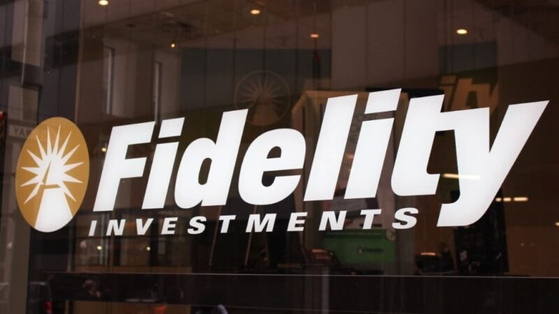 Fidelity dumps 1,820 Bitcoin to buy this crypto