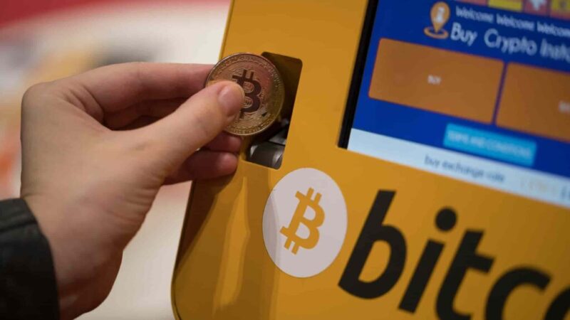 Australia adds over 400 crypto ATMs in 2025