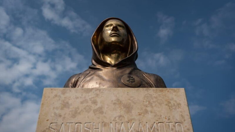 Satoshi-era Bitcoin address moves $1 billion of BTC after 14 years